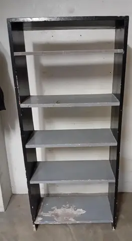 Étagère bois solide pour garage cave