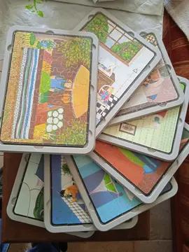 Lot puzzles avec modèles noir et blanc