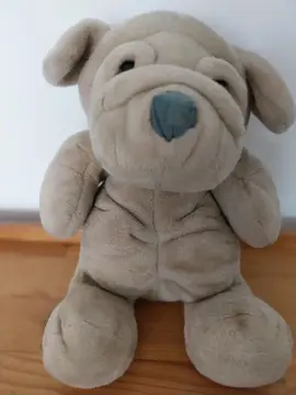 peluche chien shar pei !!
