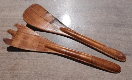 couverts à salade en bois