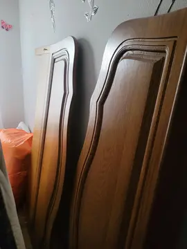 cadre de lit + somier +1 chevet