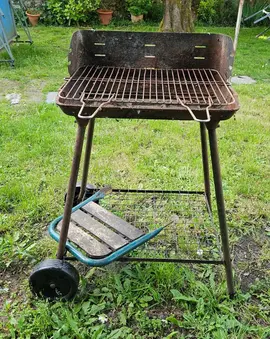 Barbecue, cuve en fonte