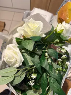 LOT DE FLEUR MARIAGE ARTIFICIEL + mousse