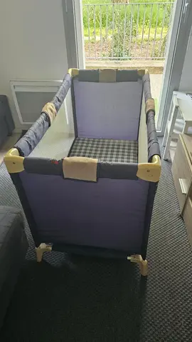 lit parapluie + matelas