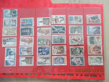 30 timbres oblitérés France - années 60