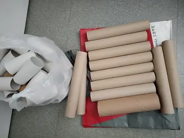 Rouleaux tubes carton