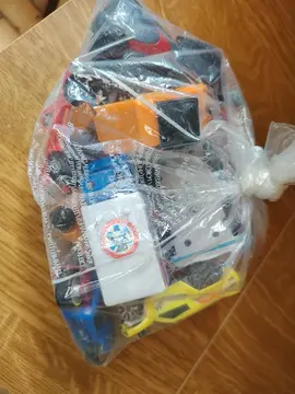 lot de petites voitures