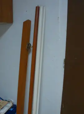 2 tringles à rideaux + anneaux