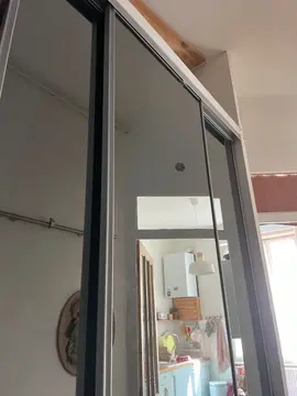 3 portes de placard coulissantes miroir foncé