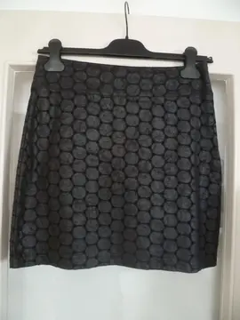 Jupe noir Manoukian 36 TBE