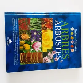 livre " arbres et arbustes".