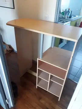 Bar / meuble haut avec ses deux chaises hautes