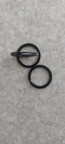 attaches clés ou autres