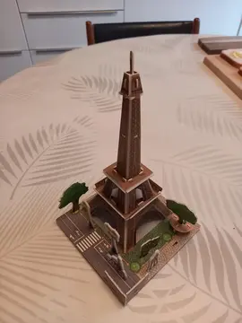 puzzle 3 D tour eiffel