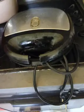 Appareil à croque-monsieur