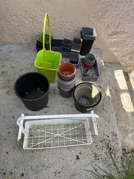 lots de pots en plastique pour semis et autres
