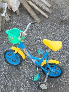 petit velo avec roulettes