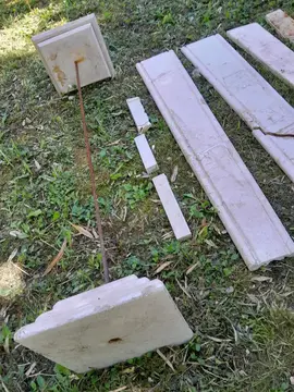 colonne marbre rose cassée