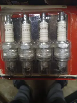 4 bougies CHAMPION L87Y