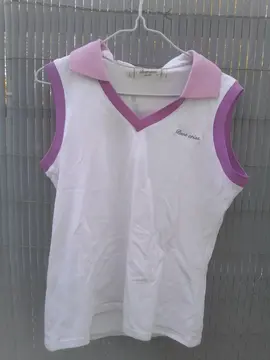 T-shirt forme débardeur