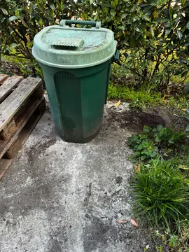 poubelle pour jardin