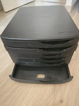 casier plastique bureau