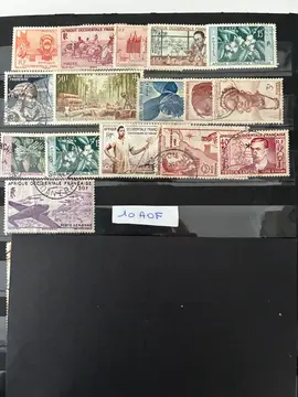 Lot 10 timbres AOF