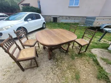 table +4 chaises bois