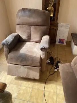 2 fauteuils électrique