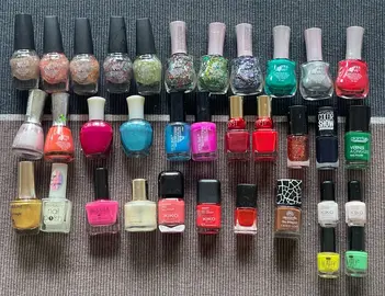 lot de vernis