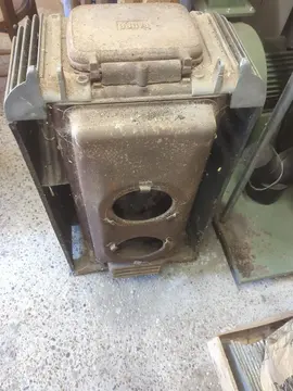 Vieux poele a charbon