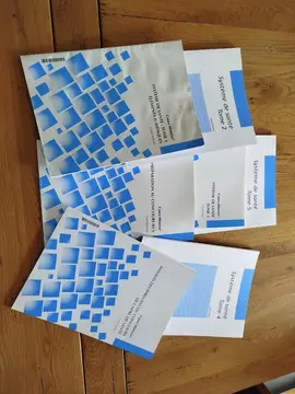 lot livres pour cours métier de la santé ISFOP cours Minerve