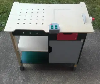 Etabli jouet (A bricoler !)