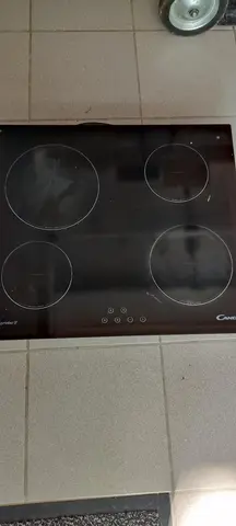 Plaque vitrocéramique 4 feux