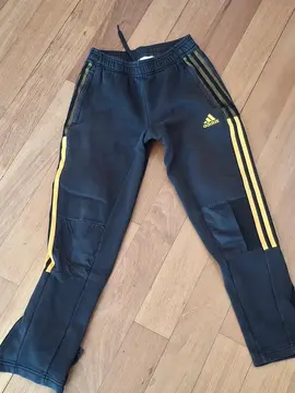 jogging adidas 11-12 ans