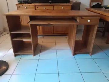 bureau très bon etat