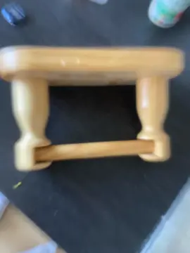 dispositif pour application d’un rouleau de papier toilette