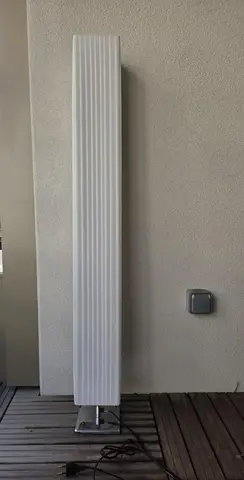 Lampadaire en tissu blanc