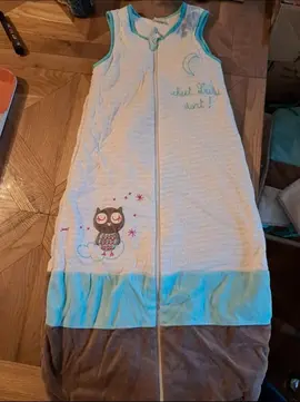 tour de lit gigoteuse e mt cape de bain