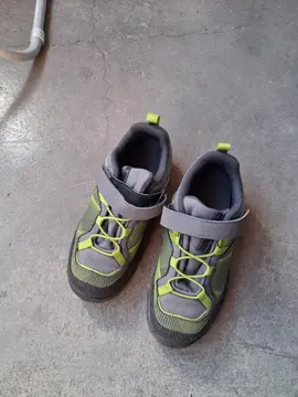 chaussures de randonnée enfant t32