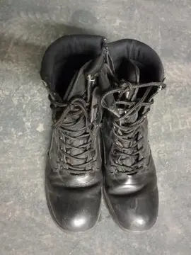 T40 Bottines noires de sécurité