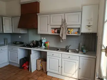 cuisine en bois aggloméré