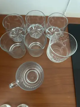 lot de verres dépareillés