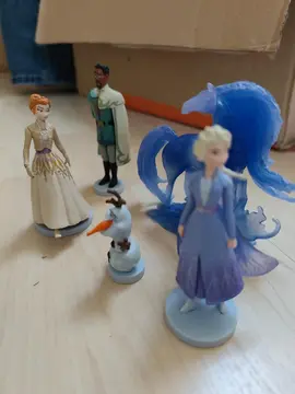 figurines disney