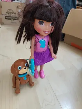 poupée Dora
