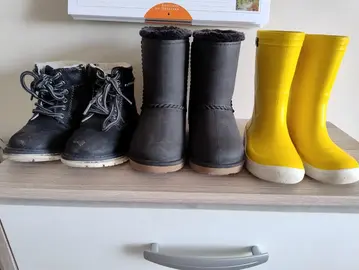 chaussures hiver taille 23/25