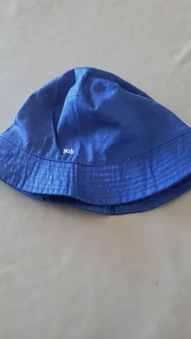 bob enfant bleu