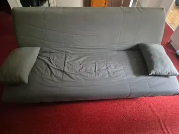 Canapé convertible en bonne état