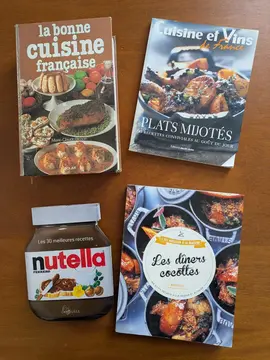 Lot de 4 bouquins de recettes