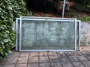 BAIES COULISSANTES EN ALUMINIUM